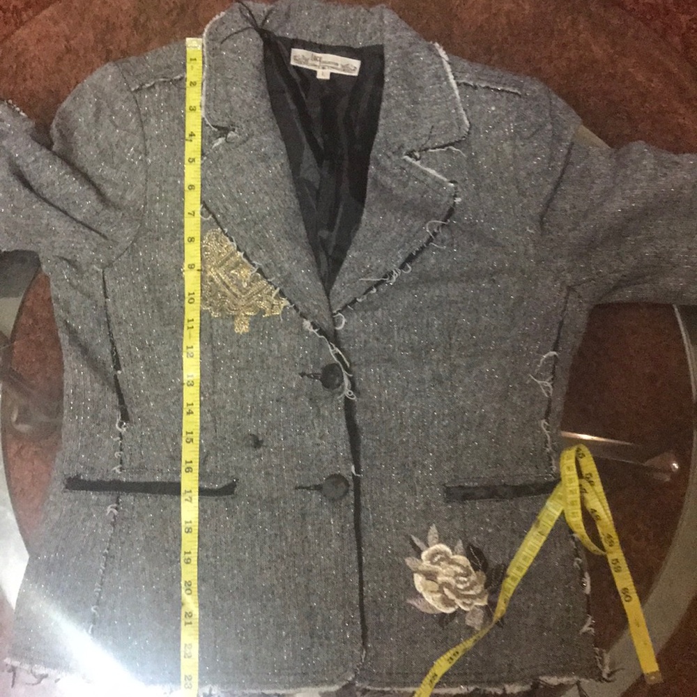 Lucy Collection blazer - Picture 8 of 8